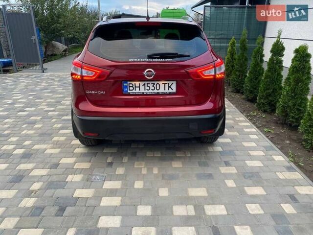 Червоний Ніссан Кашкай, об'ємом двигуна 1.6 л та пробігом 142 тис. км за 14400 $, фото 4 на Automoto.ua