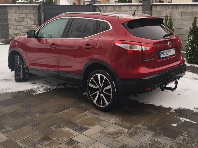 Красный Ниссан Кашкай, объемом двигателя 1.6 л и пробегом 125 тыс. км за 13500 $, фото 1 на Automoto.ua