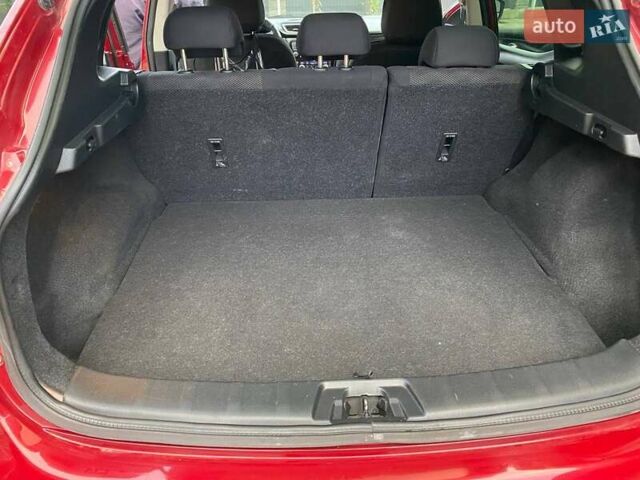 Червоний Ніссан Кашкай, об'ємом двигуна 1.6 л та пробігом 142 тис. км за 14400 $, фото 16 на Automoto.ua