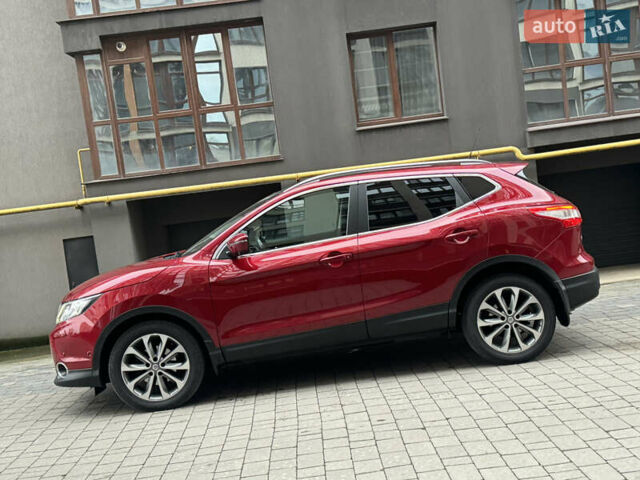 Красный Ниссан Кашкай, объемом двигателя 1.6 л и пробегом 217 тыс. км за 14950 $, фото 4 на Automoto.ua