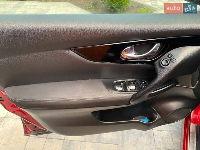 Червоний Ніссан Кашкай, об'ємом двигуна 1.6 л та пробігом 142 тис. км за 14400 $, фото 18 на Automoto.ua