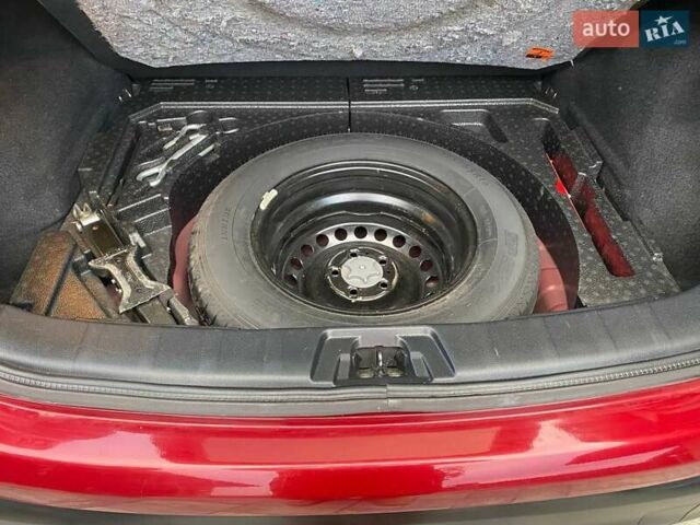 Червоний Ніссан Кашкай, об'ємом двигуна 1.6 л та пробігом 142 тис. км за 14400 $, фото 15 на Automoto.ua