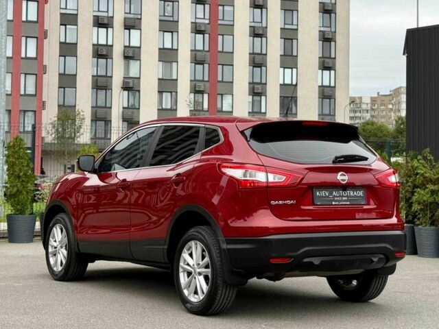 Красный Ниссан Кашкай, объемом двигателя 1.2 л и пробегом 70 тыс. км за 14300 $, фото 11 на Automoto.ua