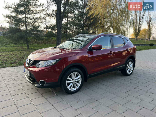 Красный Ниссан Кашкай, объемом двигателя 1.6 л и пробегом 105 тыс. км за 15900 $, фото 12 на Automoto.ua