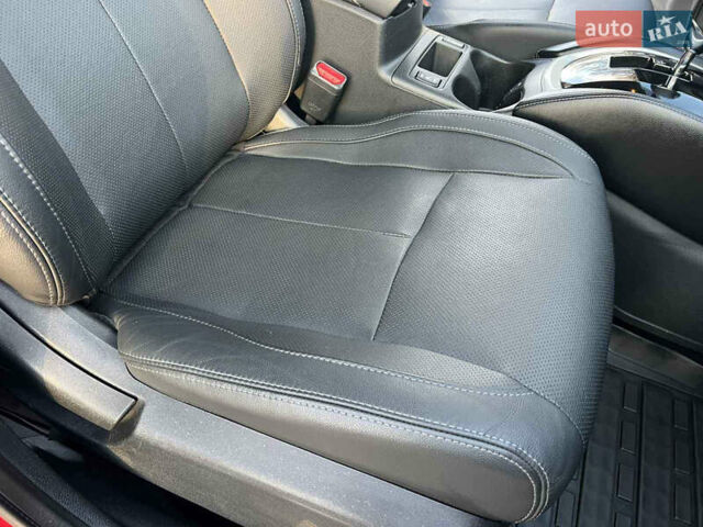 Красный Ниссан Кашкай, объемом двигателя 1.6 л и пробегом 105 тыс. км за 16600 $, фото 61 на Automoto.ua