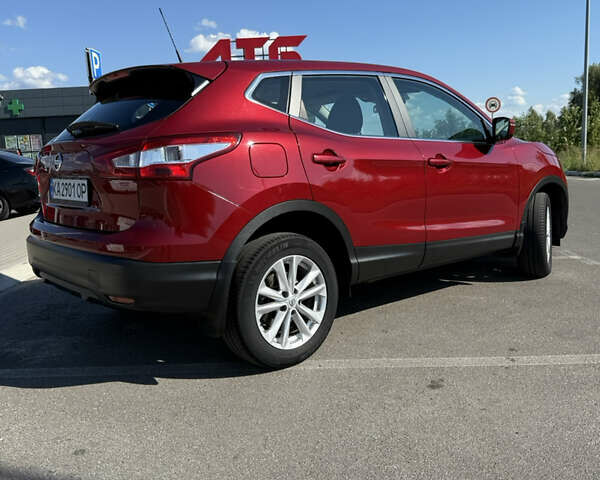 Червоний Ніссан Кашкай, об'ємом двигуна 1.2 л та пробігом 56 тис. км за 15000 $, фото 3 на Automoto.ua