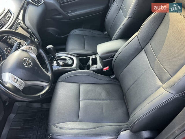 Червоний Ніссан Кашкай, об'ємом двигуна 1.6 л та пробігом 105 тис. км за 16300 $, фото 52 на Automoto.ua