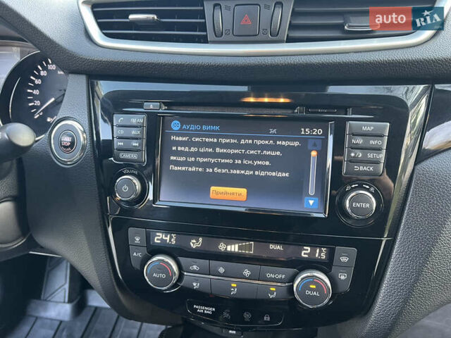 Красный Ниссан Кашкай, объемом двигателя 1.6 л и пробегом 105 тыс. км за 15900 $, фото 38 на Automoto.ua