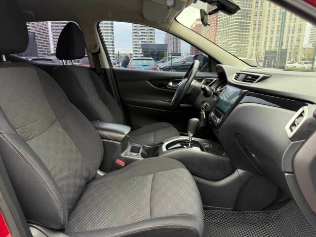 Красный Ниссан Кашкай, объемом двигателя 1.2 л и пробегом 70 тыс. км за 14300 $, фото 15 на Automoto.ua