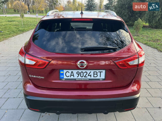 Червоний Ніссан Кашкай, об'ємом двигуна 1.6 л та пробігом 105 тис. км за 16800 $, фото 31 на Automoto.ua
