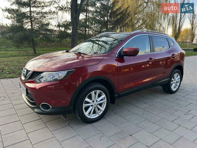 Красный Ниссан Кашкай, объемом двигателя 1.6 л и пробегом 105 тыс. км за 15900 $, фото 11 на Automoto.ua
