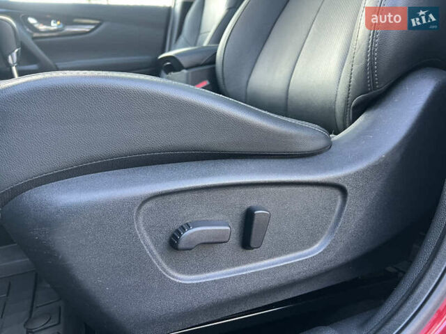 Красный Ниссан Кашкай, объемом двигателя 1.6 л и пробегом 105 тыс. км за 16600 $, фото 41 на Automoto.ua