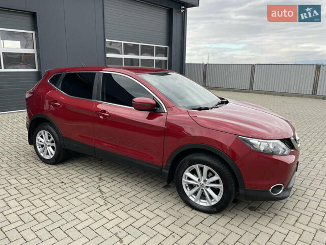 Ниссан Кашкай 2017 в Мукачеве на Automoto.ua Красный Ниссан Кашкай, объемом двигателя 1.6 л и пробегом 133 тыс. км за 14900 $, фото 10 на Automoto.ua