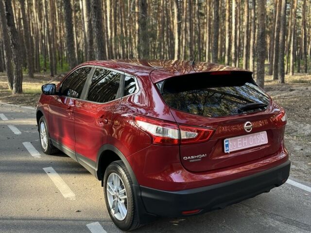 Красный Ниссан Кашкай, объемом двигателя 1.2 л и пробегом 130 тыс. км за 13900 $, фото 10 на Automoto.ua