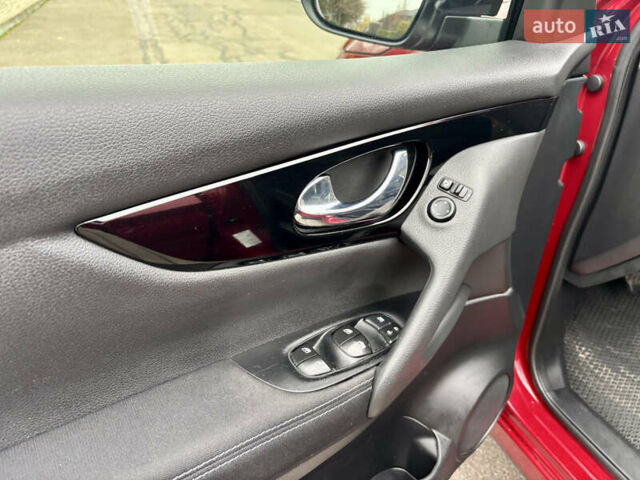 Червоний Ніссан Кашкай, об'ємом двигуна 1.2 л та пробігом 140 тис. км за 12200 $, фото 30 на Automoto.ua