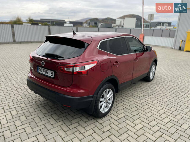 Ниссан Кашкай 2017 в Мукачеве на Automoto.ua Красный Ниссан Кашкай, объемом двигателя 1.6 л и пробегом 133 тыс. км за 14900 $, фото 11 на Automoto.ua