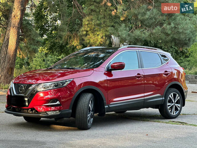 Червоний Ніссан Кашкай, об'ємом двигуна 1.62 л та пробігом 87 тис. км за 21100 $, фото 3 на Automoto.ua