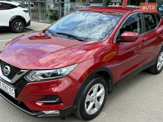 Красный Ниссан Кашкай, объемом двигателя 2 л и пробегом 51 тыс. км за 17900 $, фото 11 на Automoto.ua