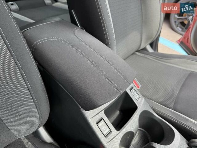 Красный Ниссан Кашкай, объемом двигателя 2 л и пробегом 51 тыс. км за 17900 $, фото 28 на Automoto.ua