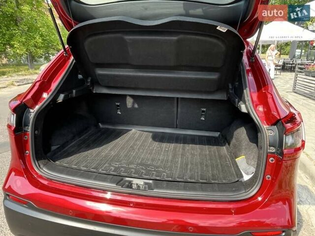 Красный Ниссан Кашкай, объемом двигателя 0 л и пробегом 154 тыс. км за 16500 $, фото 2 на Automoto.ua