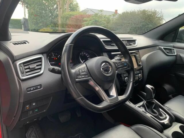 Красный Ниссан Кашкай, объемом двигателя 1.6 л и пробегом 48 тыс. км за 9000 $, фото 10 на Automoto.ua