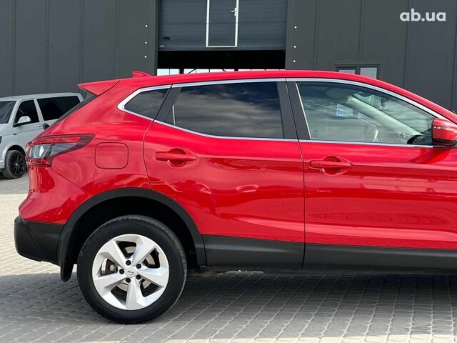 Ніссан Кашкай 2019 у Львові на Automoto.ua Червоний Ніссан Кашкай, об'ємом двигуна 1.2 л та пробігом 101 тис. км за 15990 $, фото 6 на Automoto.ua
