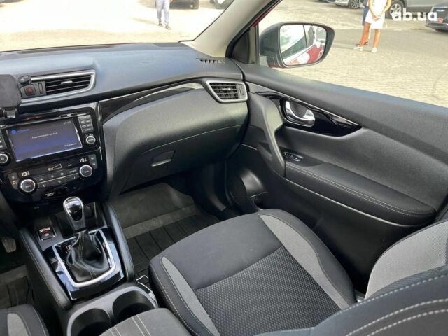 Ніссан Кашкай 2019 у Львові на Automoto.ua Червоний Ніссан Кашкай, об'ємом двигуна 1.2 л та пробігом 101 тис. км за 15990 $, фото 33 на Automoto.ua