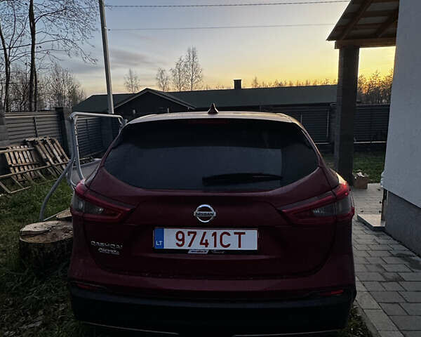 Червоний Ніссан Кашкай, об'ємом двигуна 1.46 л та пробігом 170 тис. км за 22000 $, фото 1 на Automoto.ua