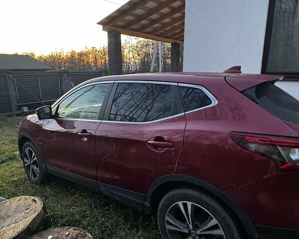 Червоний Ніссан Кашкай, об'ємом двигуна 1.46 л та пробігом 170 тис. км за 22000 $, фото 6 на Automoto.ua
