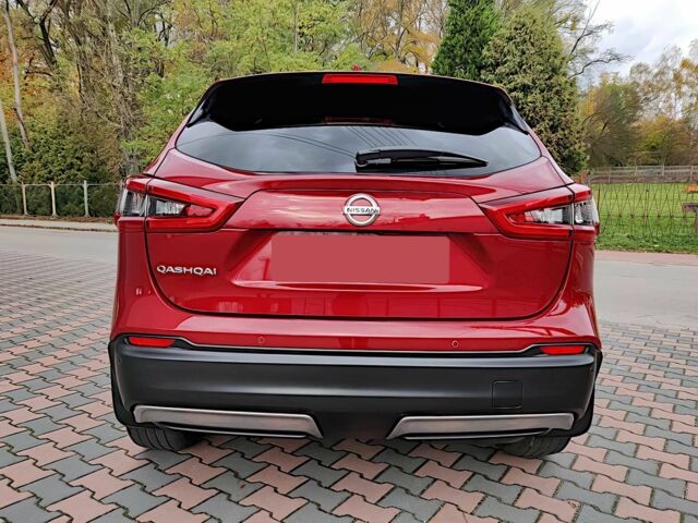Красный Ниссан Кашкай, объемом двигателя 1.5 л и пробегом 31 тыс. км за 11000 $, фото 5 на Automoto.ua
