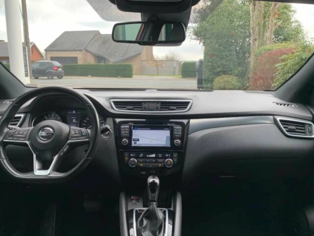 Красный Ниссан Кашкай, объемом двигателя 1.6 л и пробегом 48 тыс. км за 9000 $, фото 6 на Automoto.ua