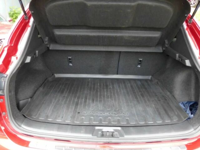 Красный Ниссан Кашкай, объемом двигателя 1.4 л и пробегом 44 тыс. км за 12000 $, фото 11 на Automoto.ua