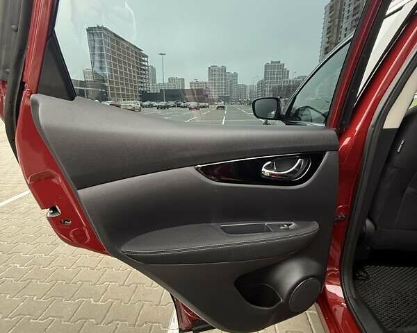 Червоний Ніссан Кашкай, об'ємом двигуна 2 л та пробігом 59 тис. км за 17900 $, фото 26 на Automoto.ua