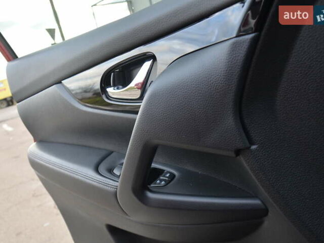 Червоний Ніссан Кашкай, об'ємом двигуна 2 л та пробігом 54 тис. км за 17999 $, фото 45 на Automoto.ua