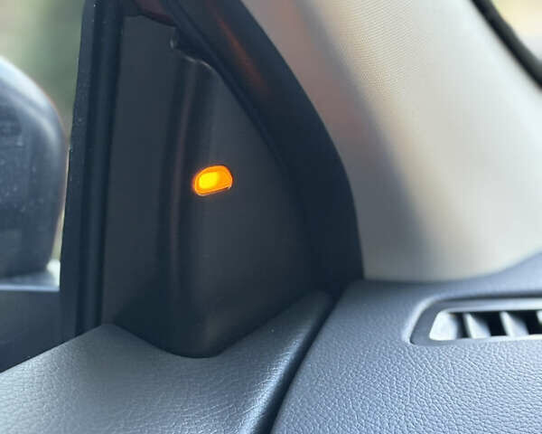 Красный Ниссан Кашкай, объемом двигателя 2 л и пробегом 54 тыс. км за 17800 $, фото 57 на Automoto.ua