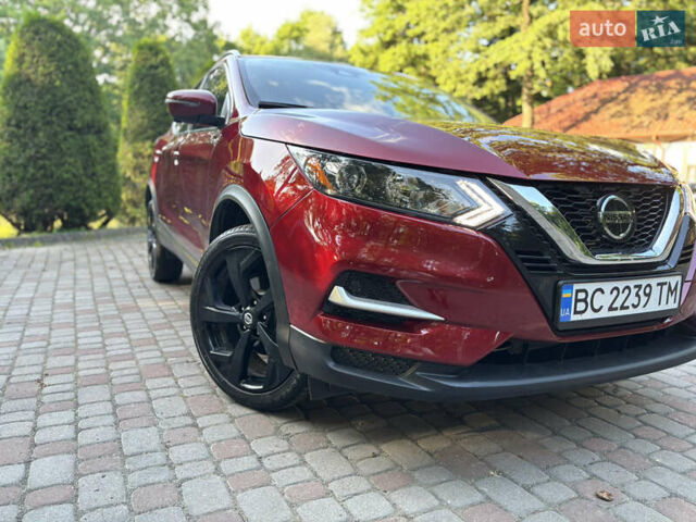 Красный Ниссан Кашкай, объемом двигателя 2 л и пробегом 54 тыс. км за 17800 $, фото 23 на Automoto.ua