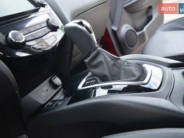 Червоний Ніссан Кашкай, об'ємом двигуна 2 л та пробігом 54 тис. км за 17999 $, фото 38 на Automoto.ua