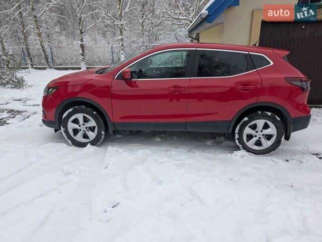 Красный Ниссан Кашкай, объемом двигателя 2 л и пробегом 900 тыс. км за 20000 $, фото 2 на Automoto.ua