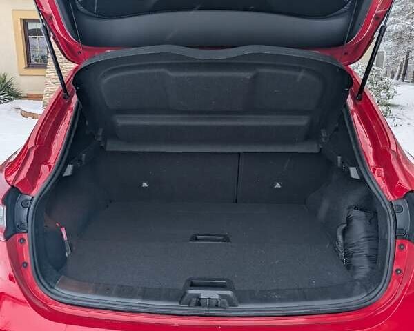 Красный Ниссан Кашкай, объемом двигателя 2 л и пробегом 900 тыс. км за 20000 $, фото 7 на Automoto.ua