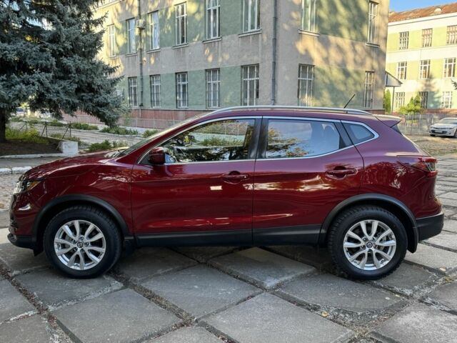Красный Ниссан Кашкай, объемом двигателя 2 л и пробегом 87 тыс. км за 16800 $, фото 1 на Automoto.ua