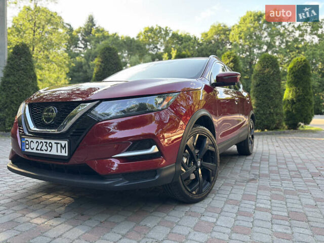 Красный Ниссан Кашкай, объемом двигателя 2 л и пробегом 54 тыс. км за 17800 $, фото 6 на Automoto.ua