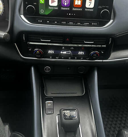 Красный Ниссан Кашкай, объемом двигателя 1.33 л и пробегом 42 тыс. км за 27100 $, фото 19 на Automoto.ua