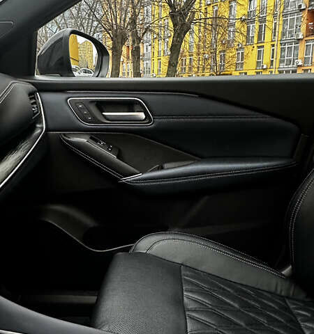 Красный Ниссан Кашкай, объемом двигателя 1.33 л и пробегом 42 тыс. км за 27100 $, фото 15 на Automoto.ua