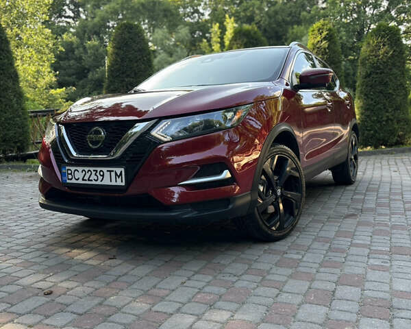 Красный Ниссан Кашкай, объемом двигателя 2 л и пробегом 54 тыс. км за 17800 $, фото 1 на Automoto.ua