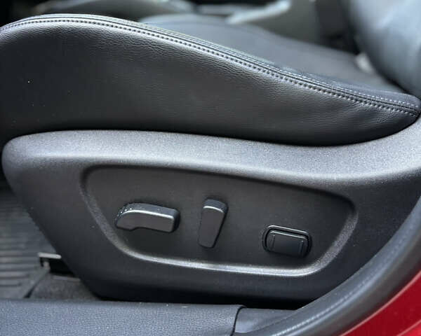 Красный Ниссан Кашкай, объемом двигателя 2 л и пробегом 54 тыс. км за 17800 $, фото 48 на Automoto.ua