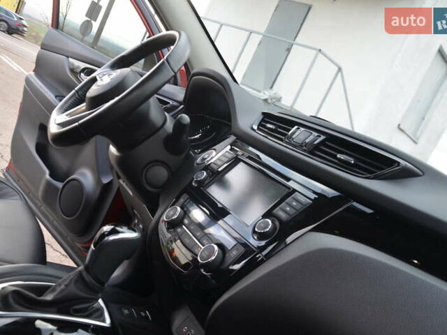 Червоний Ніссан Кашкай, об'ємом двигуна 2 л та пробігом 54 тис. км за 17999 $, фото 65 на Automoto.ua