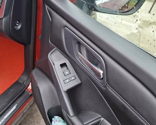 Красный Ниссан Кашкай, объемом двигателя 1.33 л и пробегом 34 тыс. км за 29495 $, фото 14 на Automoto.ua