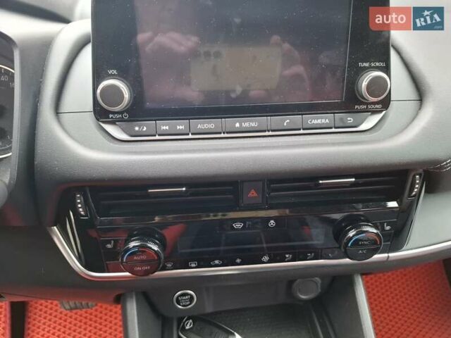 Красный Ниссан Кашкай, объемом двигателя 1.33 л и пробегом 34 тыс. км за 29495 $, фото 17 на Automoto.ua