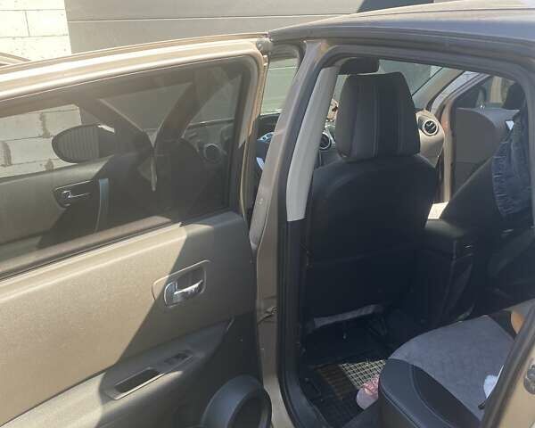 Ніссан Кашкай, об'ємом двигуна 2 л та пробігом 184 тис. км за 8100 $, фото 4 на Automoto.ua