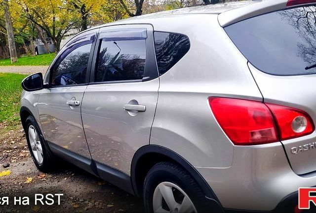 Ниссан Кашкай, объемом двигателя 2 л и пробегом 154 тыс. км за 7500 $, фото 2 на Automoto.ua